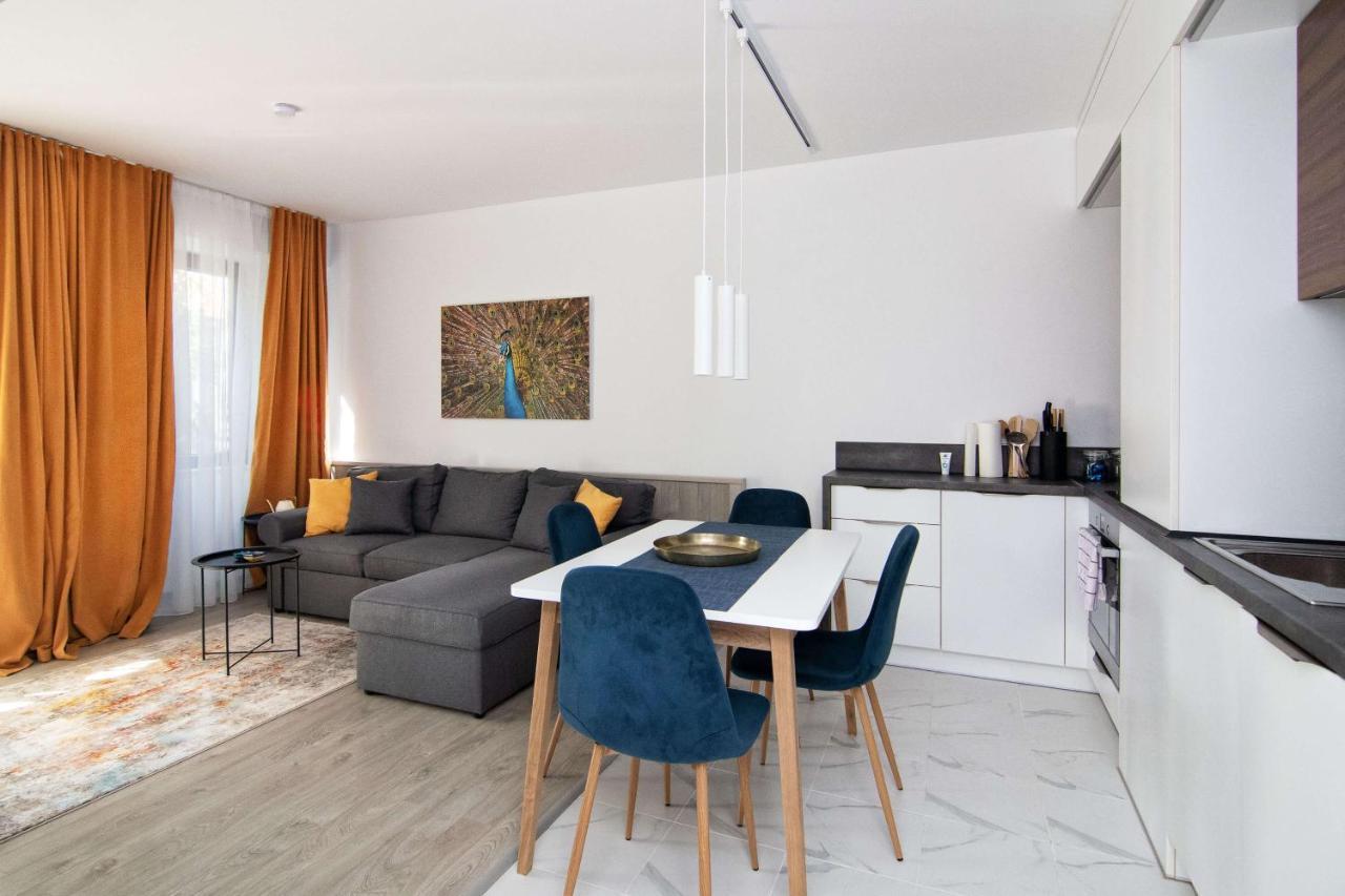 Luxury City Center Two Bedroom Apartment Close To Beach Varna Buitenkant foto